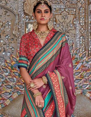 Burgundy ethnic motifs sungudi saree 3