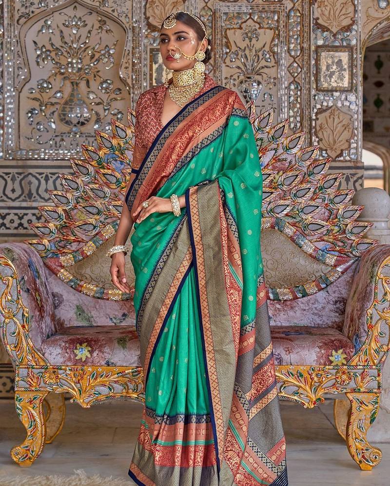 Teal ethnic motifs zari sungudi saree