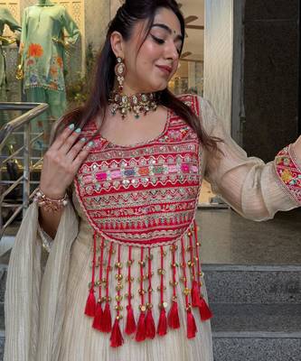 Beige silk blend embroidered flared gown set 2