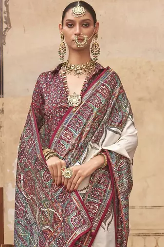 Cream ethnic motifs silk blend banarasi saree