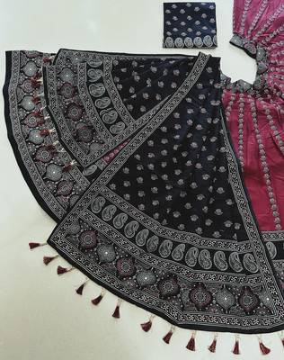 maroon rayon lehenga choli with ajarakh print 5