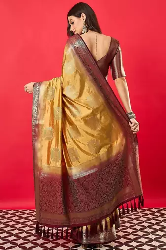 cream woven design zari banarasi saree