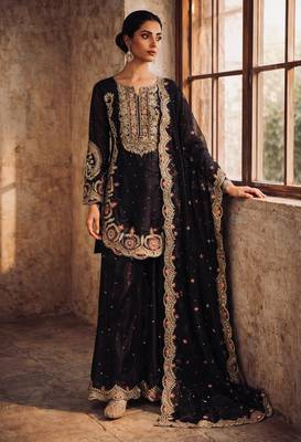 Black silk blend embroidered palazzo set 3