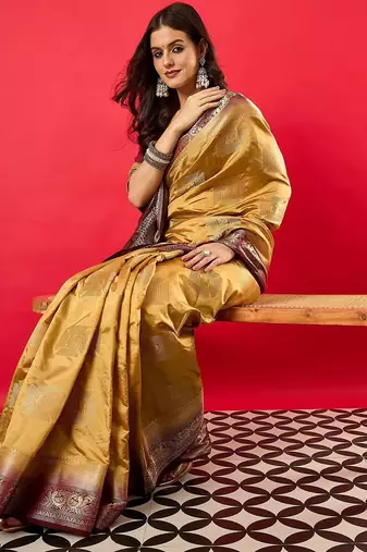 cream woven design zari banarasi saree