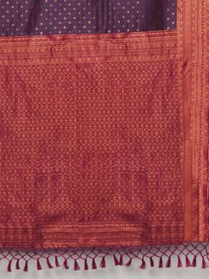 purple polka dot zari banarasi silk blend saree 5