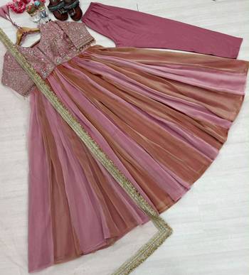Pink silk blend embroidered flared gown set 3