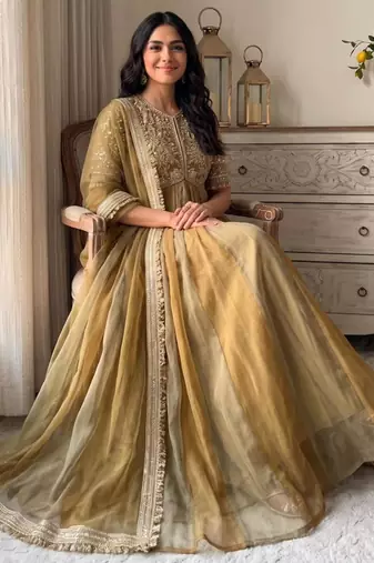 Gold silk blend embroidered flared gown set