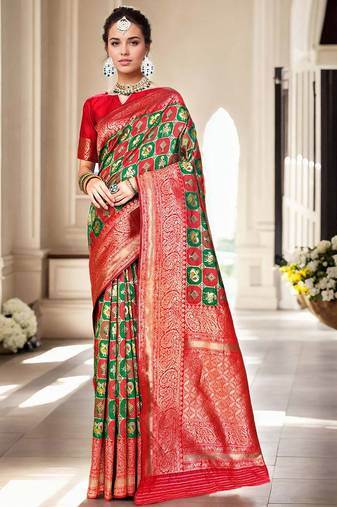 Green woven design zari silk blend kanjeevaram saree