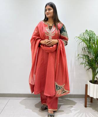 Dark-coral chanderi embroidered palazzo set 2