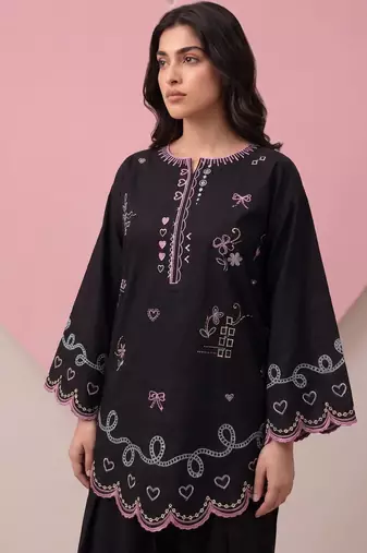 Black silk blend embroidered farshi salwar set
