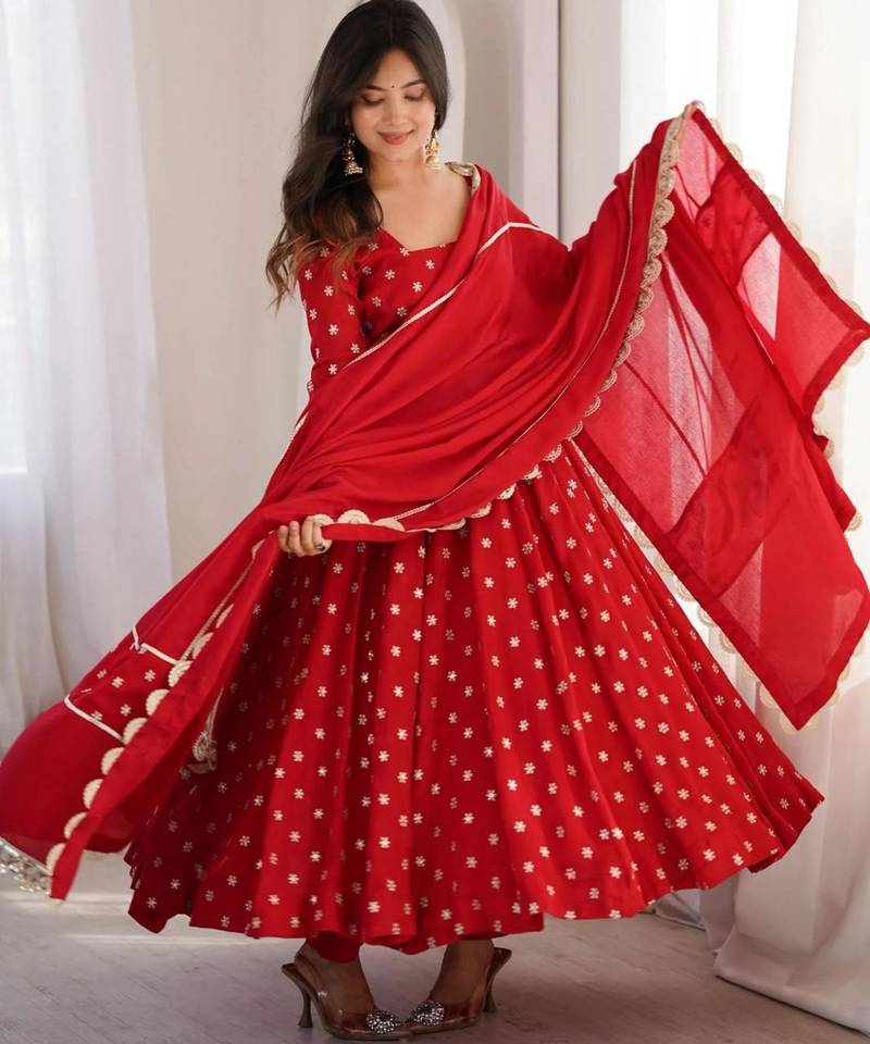 Red silk blend embroidered flared gown set