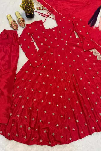 Red silk blend embroidered flared gown set