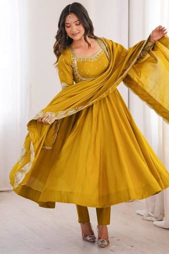 Dark-yellow silk blend embroidered flared gown set