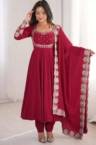 Red silk blend embroidered flared gown set