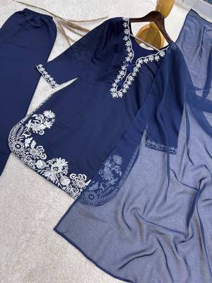 Navy-blue silk blend embroidered farshi salwar set 4