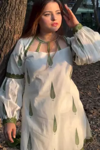 White crepe embroidered farshi salwar set