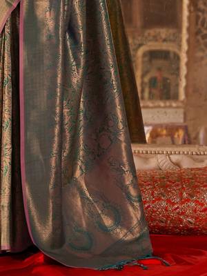 Teal floral silk blend banarasi saree 5