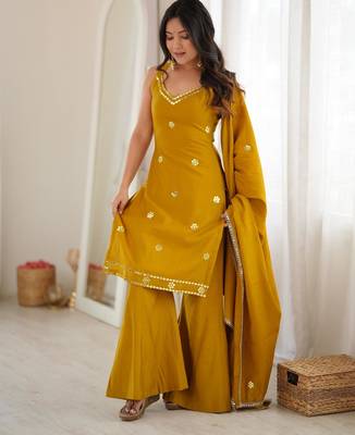 Yellow silk blend mirror palazzo set 3