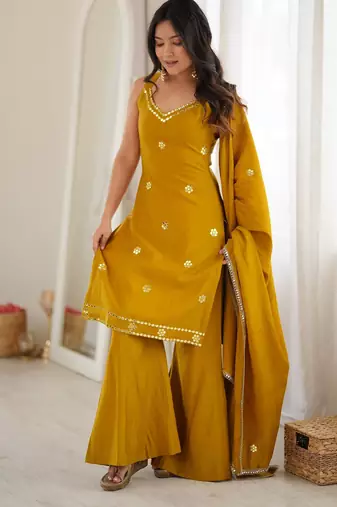Yellow silk blend mirror palazzo set