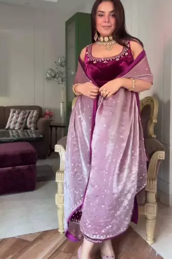 Dark-magenta velvet embroidered kurta set