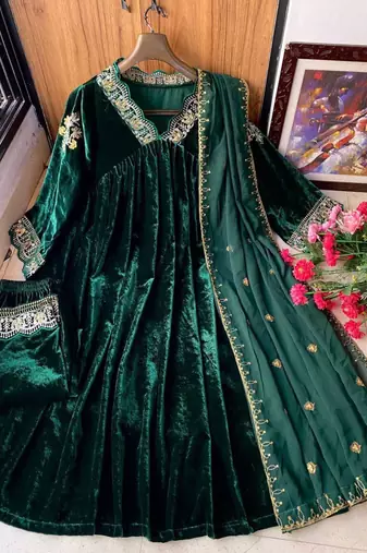 Dark-green velvet embroidered palazzo set