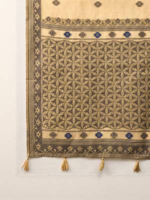 beige ethnic motifs linen khadi saree 4