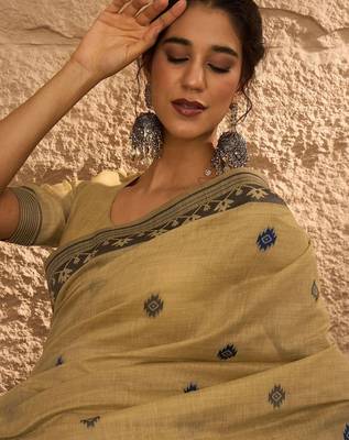 beige ethnic motifs linen khadi saree 5