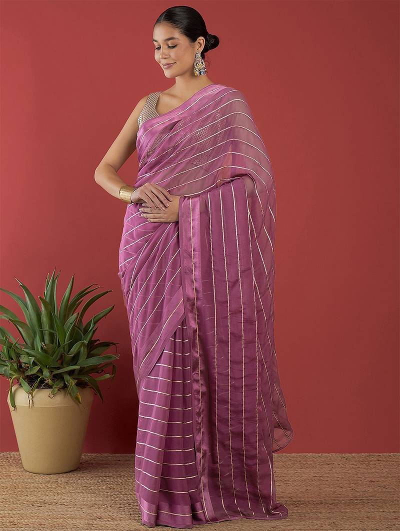 lavender lavender & gold-toned striped saree