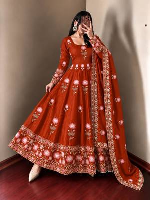 Orange silk blend embroidered flared gown set 4
