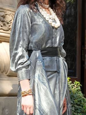 grey floral satin fusion saree 5