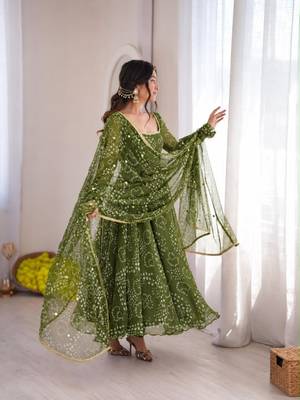 Green cotton poly embroidered anarkali set 3