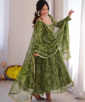 Green cotton poly embroidered anarkali set 4