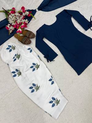 Dark-blue silk blend printed farshi salwar set 5