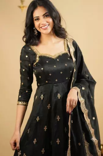 Black silk blend embroidered flared gown set