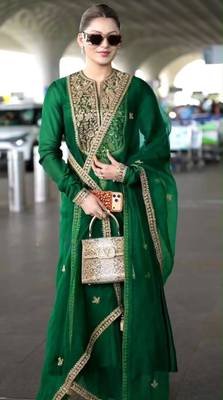 Dark-green silk blend embroidered kurta set 1