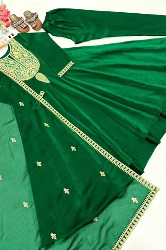 Dark-green silk blend embroidered kurta set