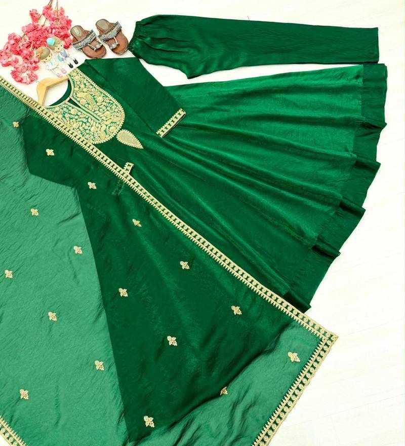 Dark-green silk blend embroidered kurta set