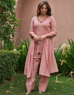 Pink chanderi embroidered farshi salwar set 2