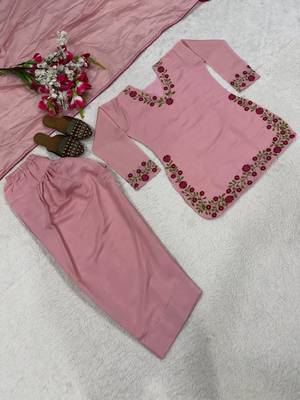 Pink chanderi embroidered farshi salwar set 3