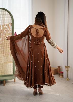 Brown faux georgette embroidered flared gown set 4
