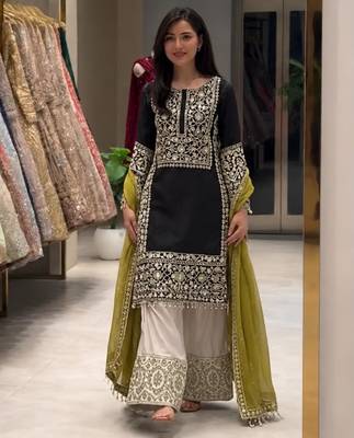 Black silk blend embroidered palazzo set 1