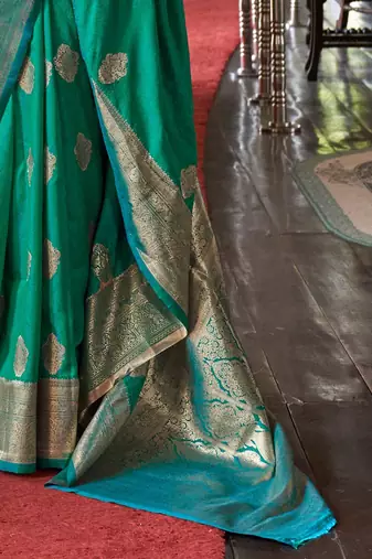 green woven design zari banarasi silk blend saree