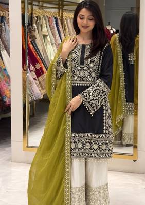 Black silk blend embroidered palazzo set 3