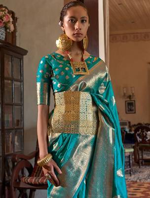 blue women woven design zari banarasi silk blend saree 3