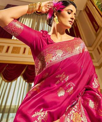 Pink ethnic motifs zari silk blend banarasi saree 5