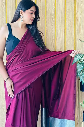 burgundy cotton blend saree with blouse piece