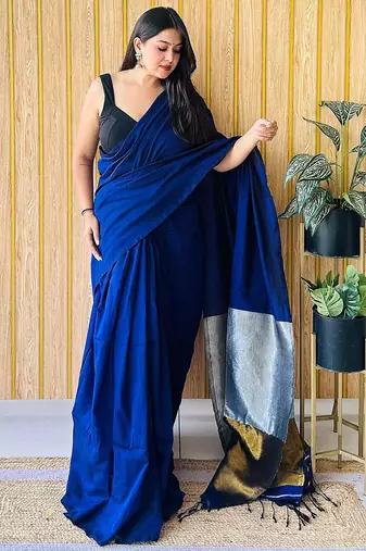 navy blue women solid cotton blend saree