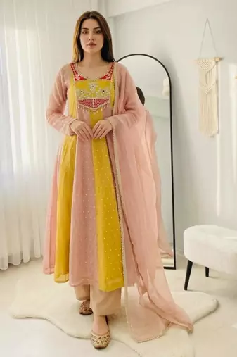 Yellow silk blend embroidered flared gown set