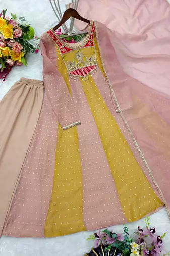 Yellow silk blend embroidered flared gown set