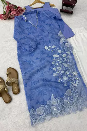 Blue silk blend embroidered kurta set